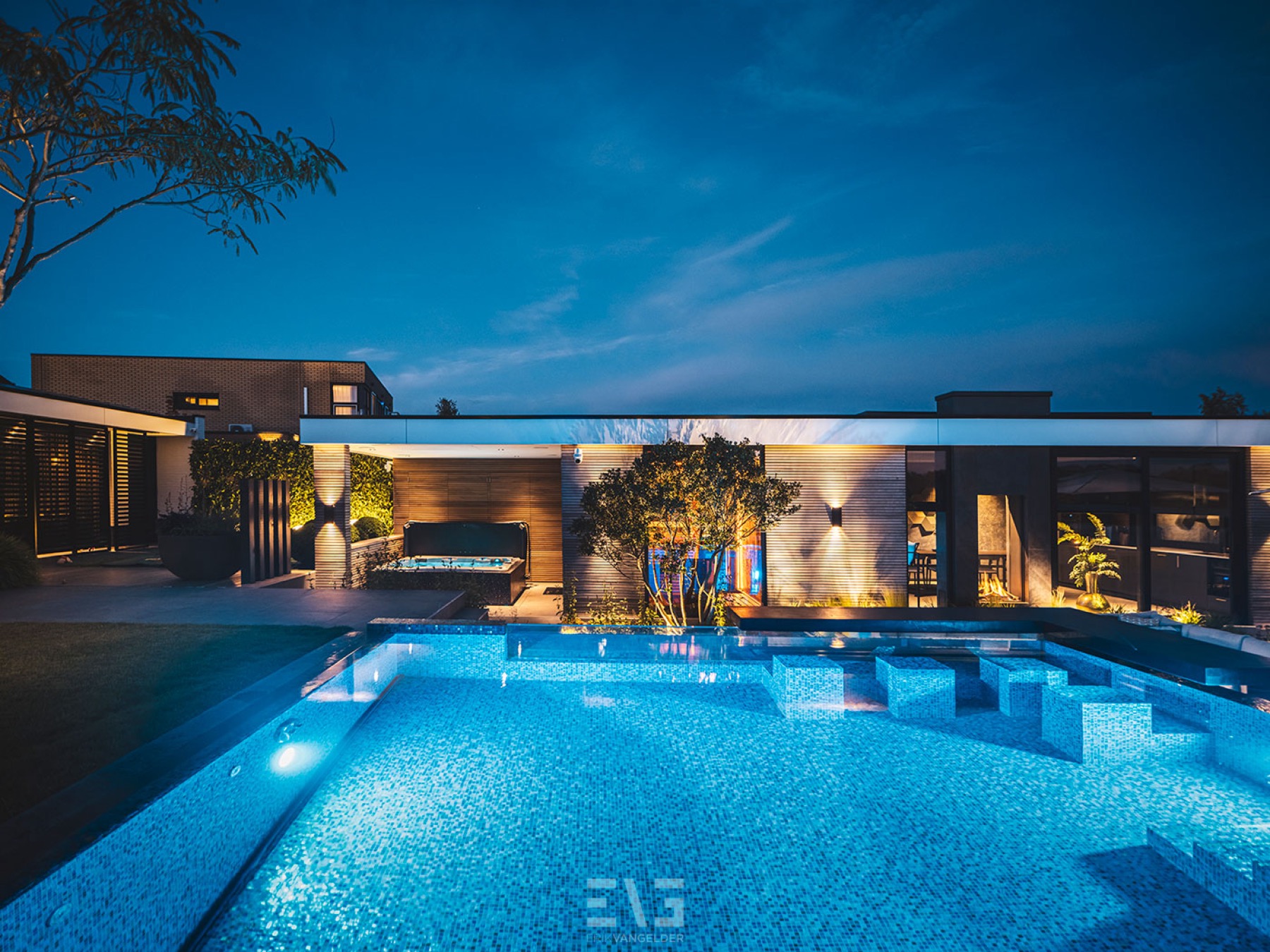 tuin met luxe wellness