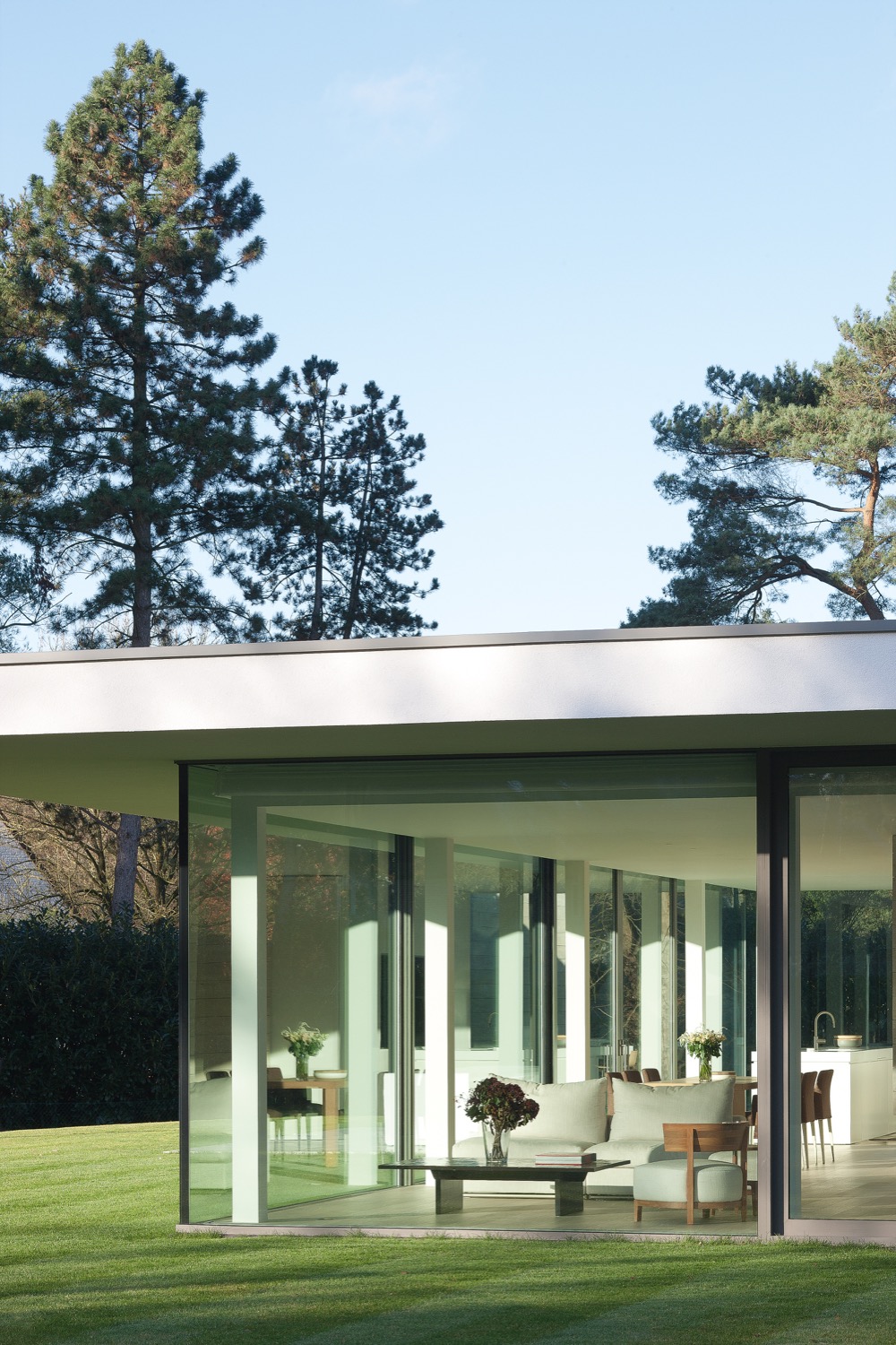 grote raampartij villa
