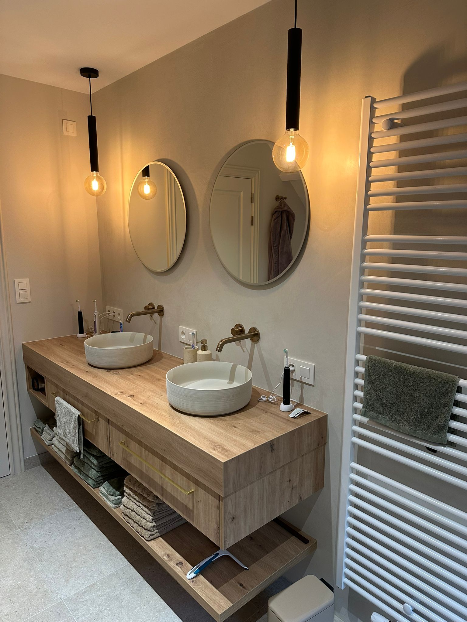 badkamer met badmeubel