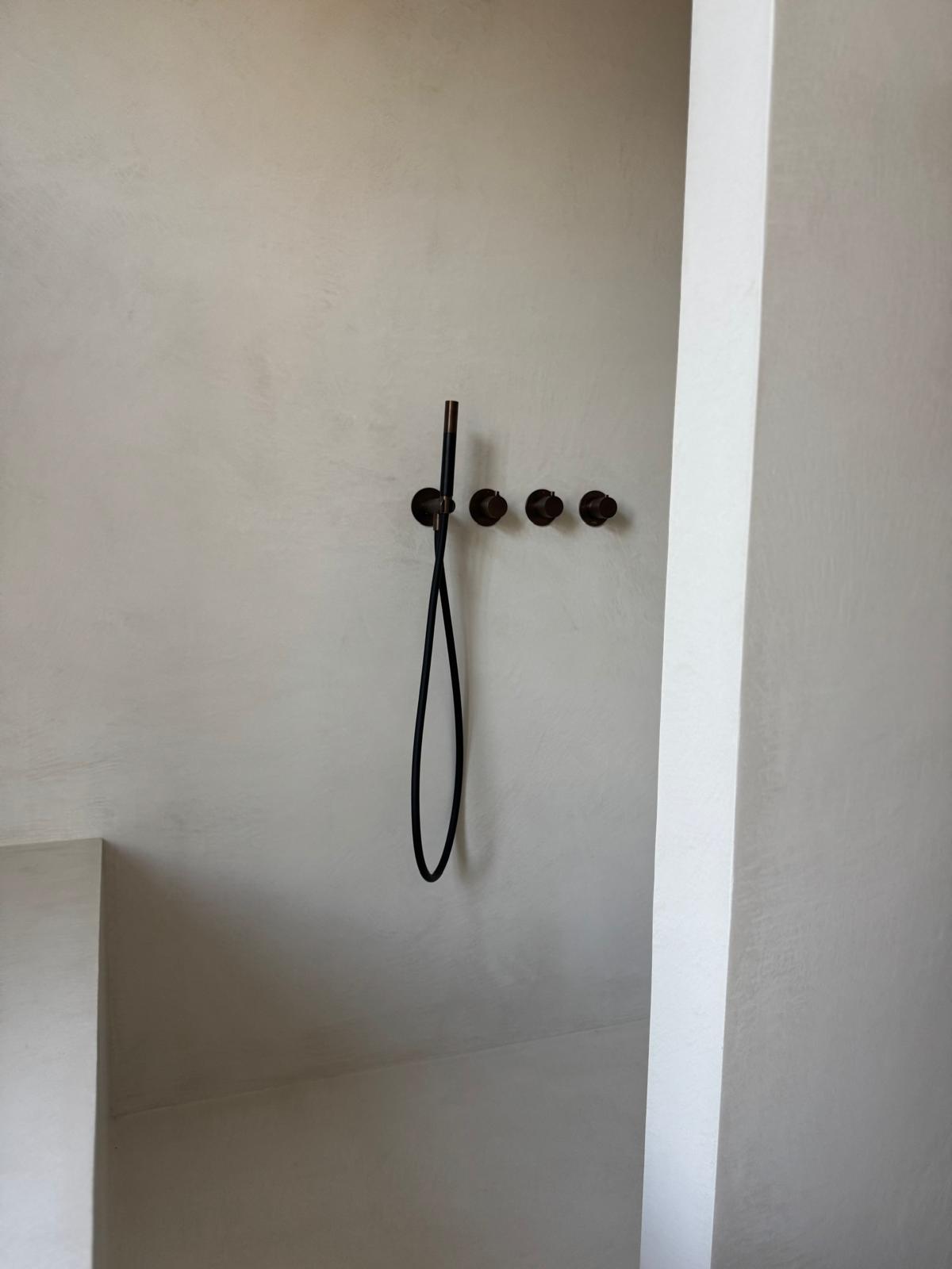 luxe douche met designkraan