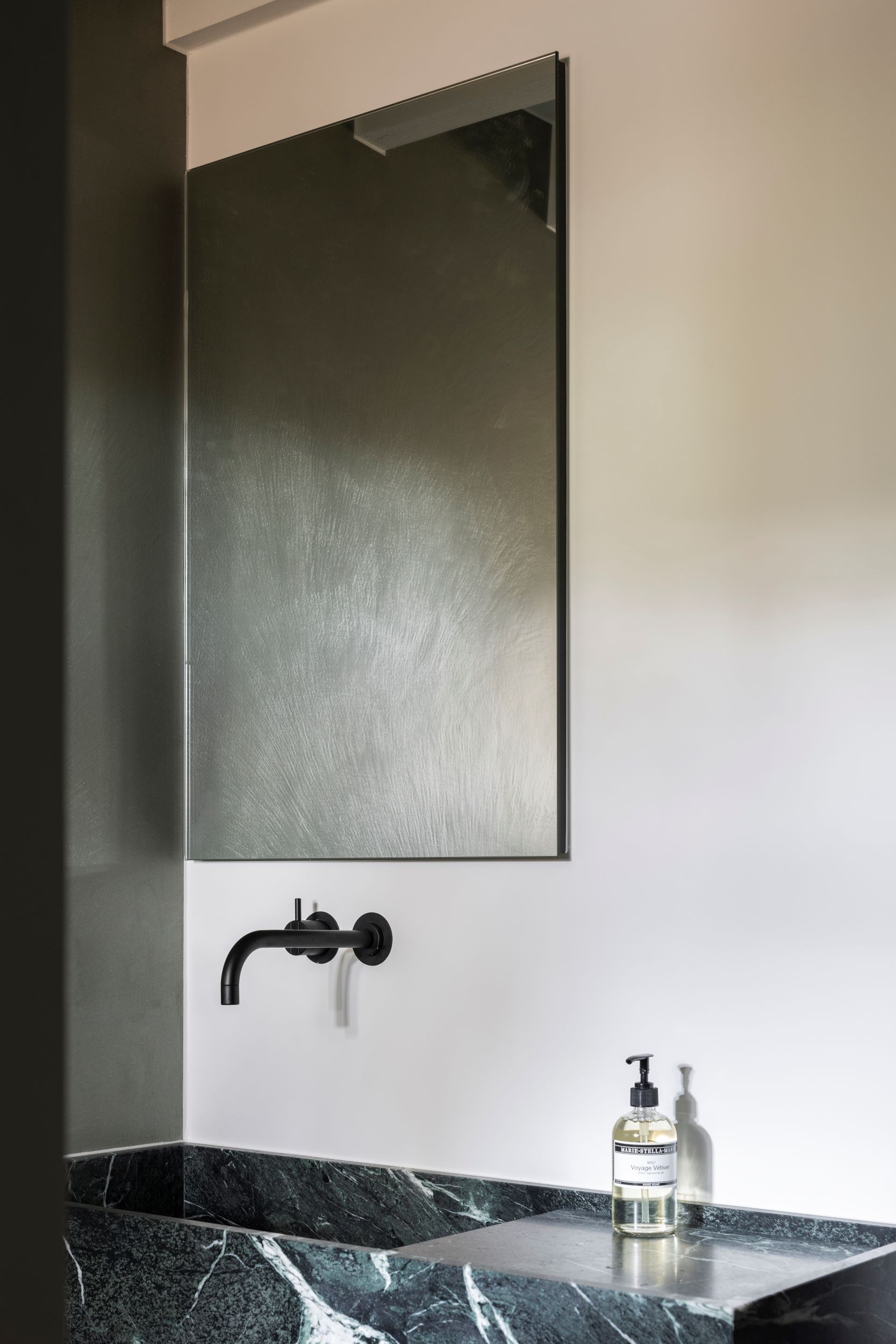 Luxe toilet