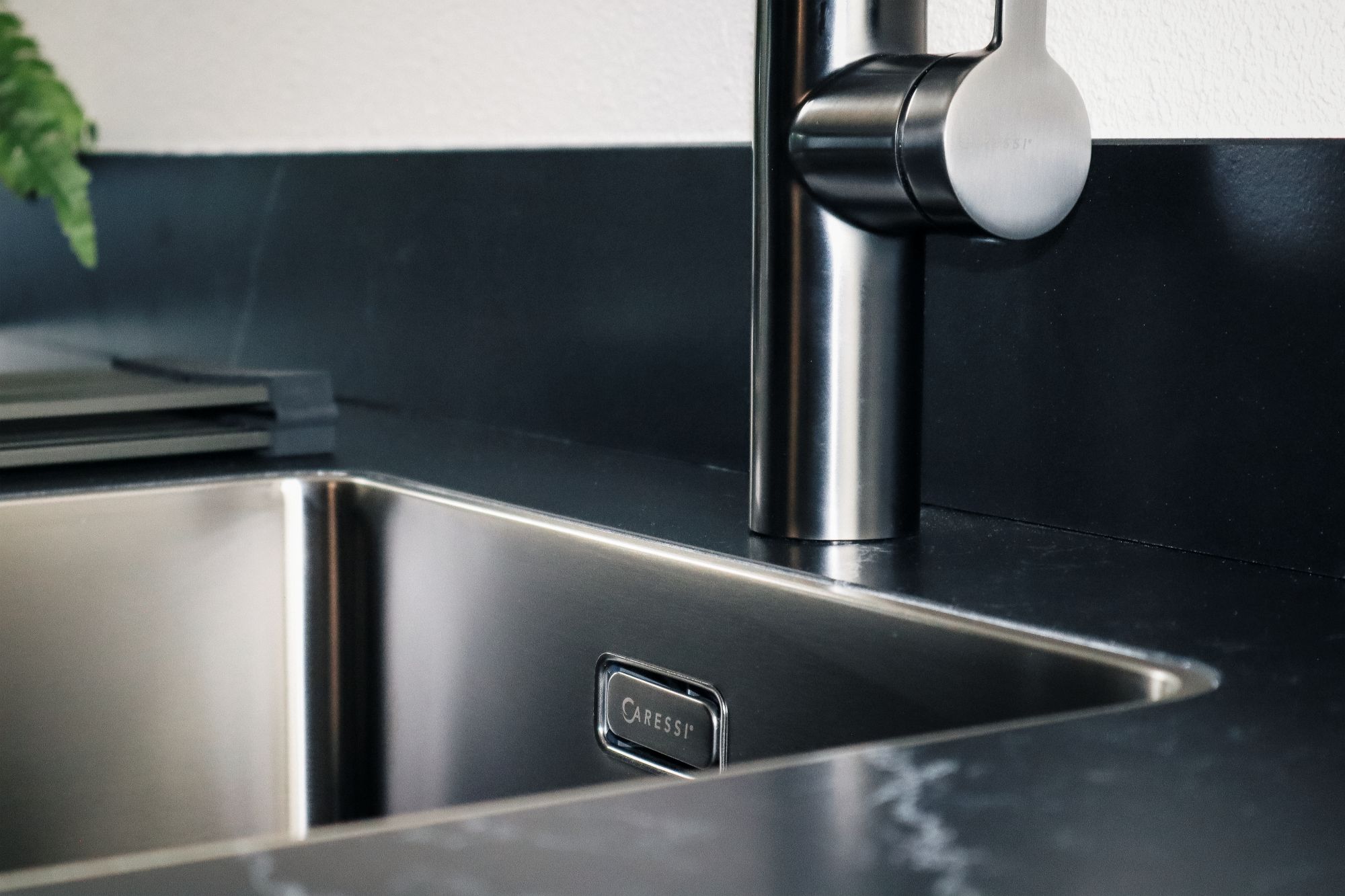 zilveren caressi kraan