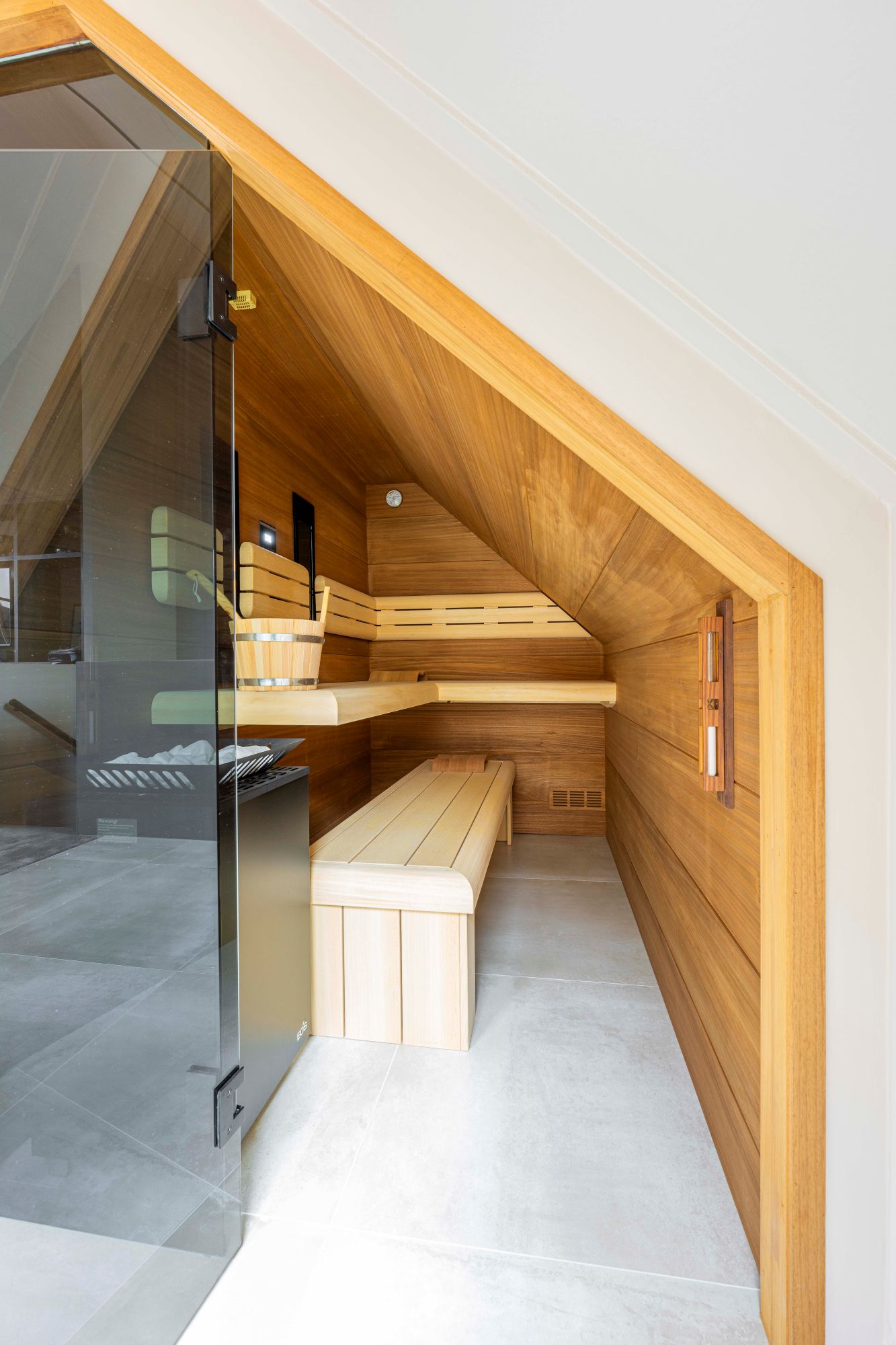 luxe sauna
