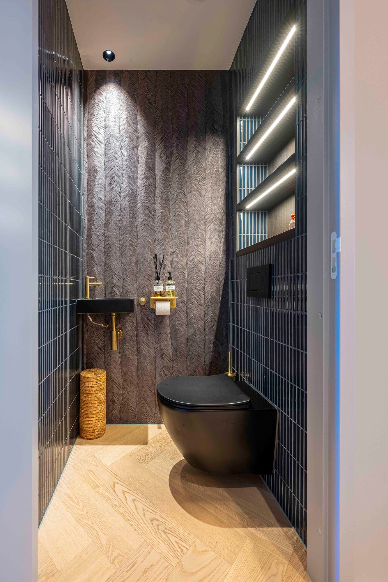 luxe toilet met verlichting