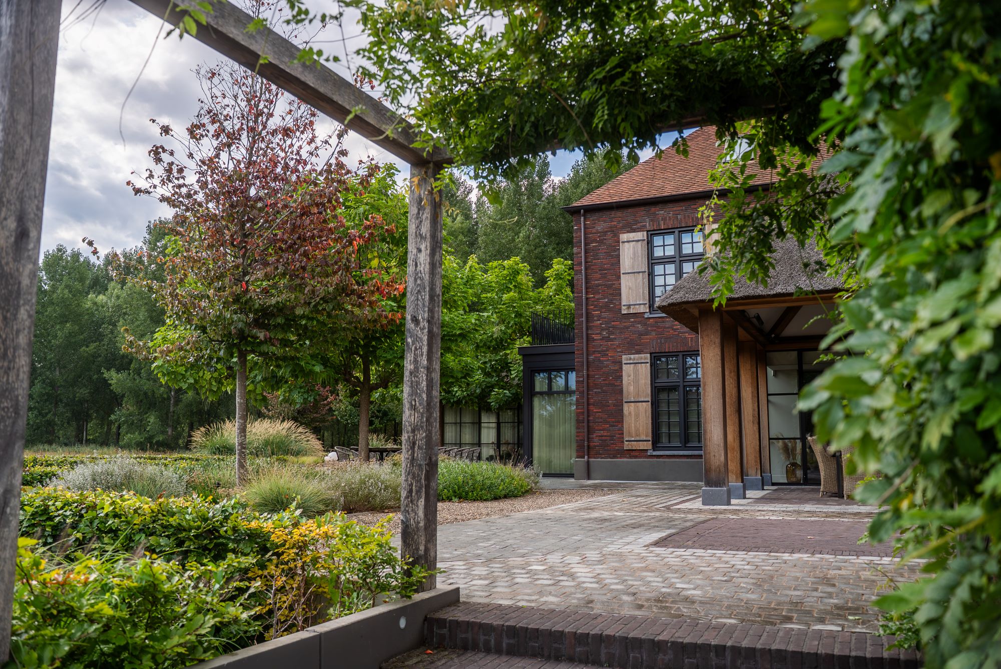 luxe tuin bij villa