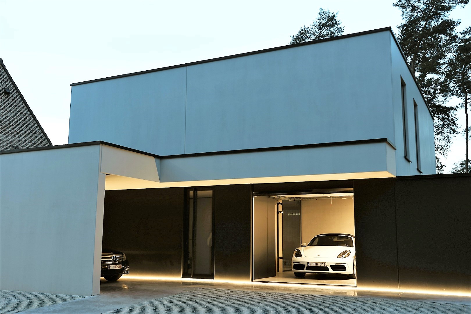 exterieur villa avond