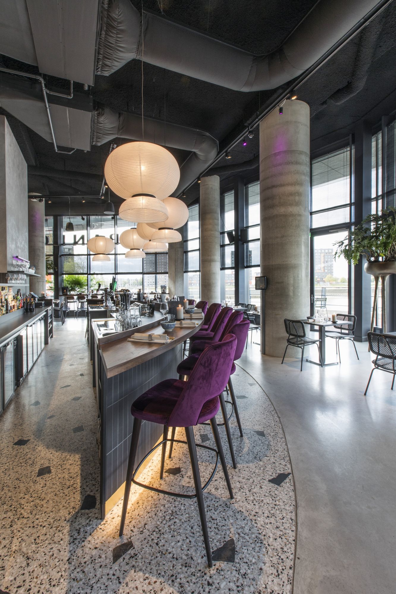 luxe bar