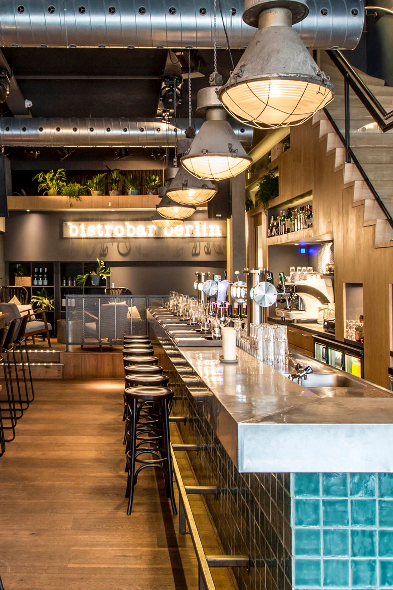 bar