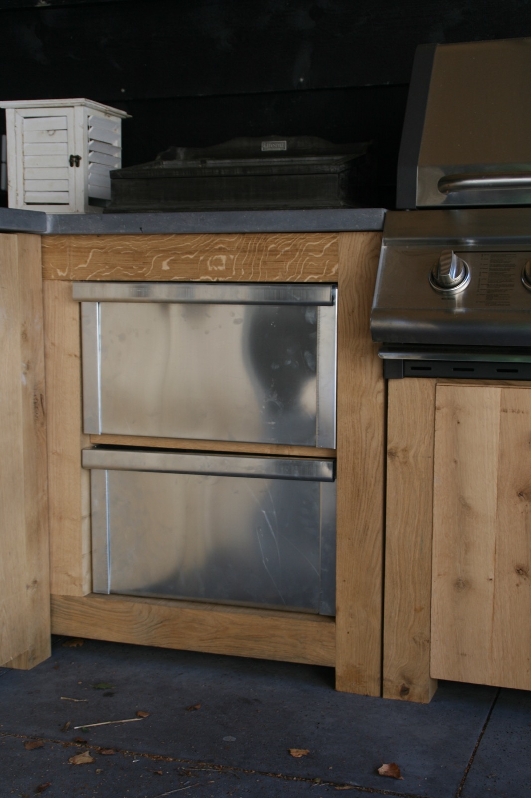 luxe houten buitenkeuken