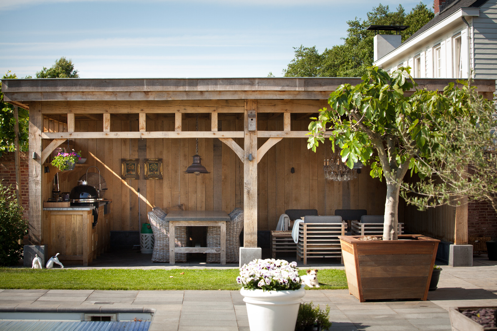 luxe terrasoverkapping van hout