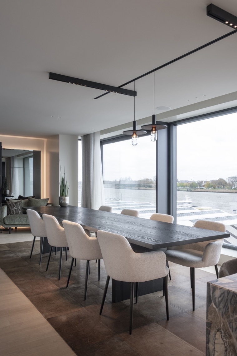 eettafel in appartement