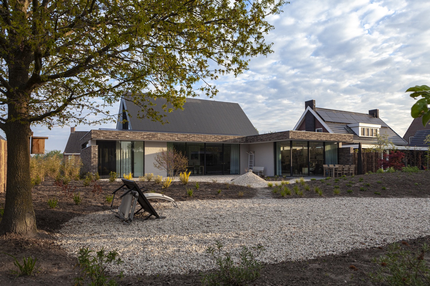 achterzijde moderne villa