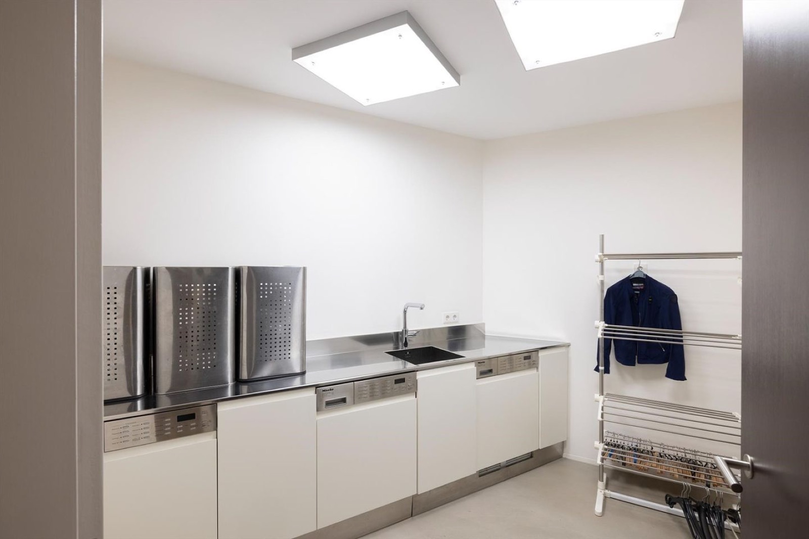 wasruimte met gietvloer