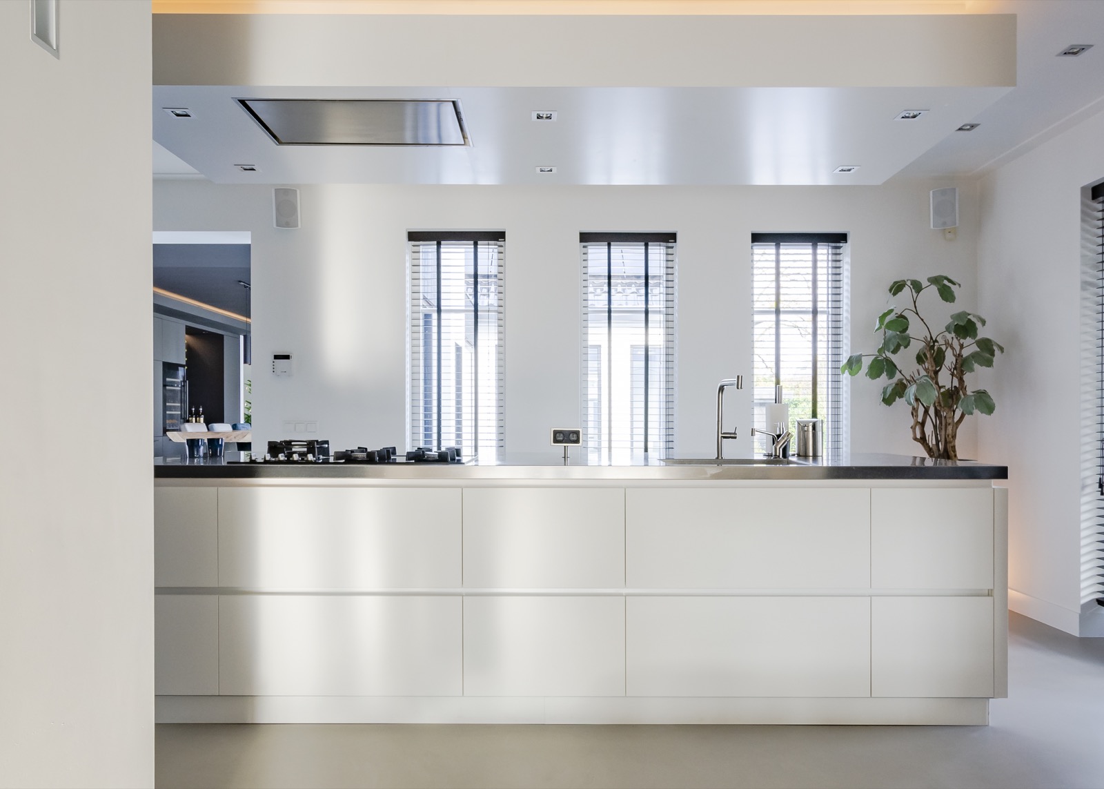 keuken met luxe gietvloer