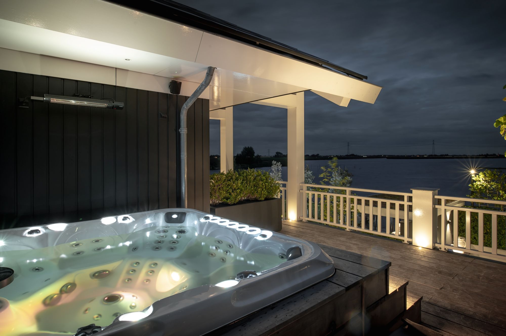 dakterras met jacuzzi 