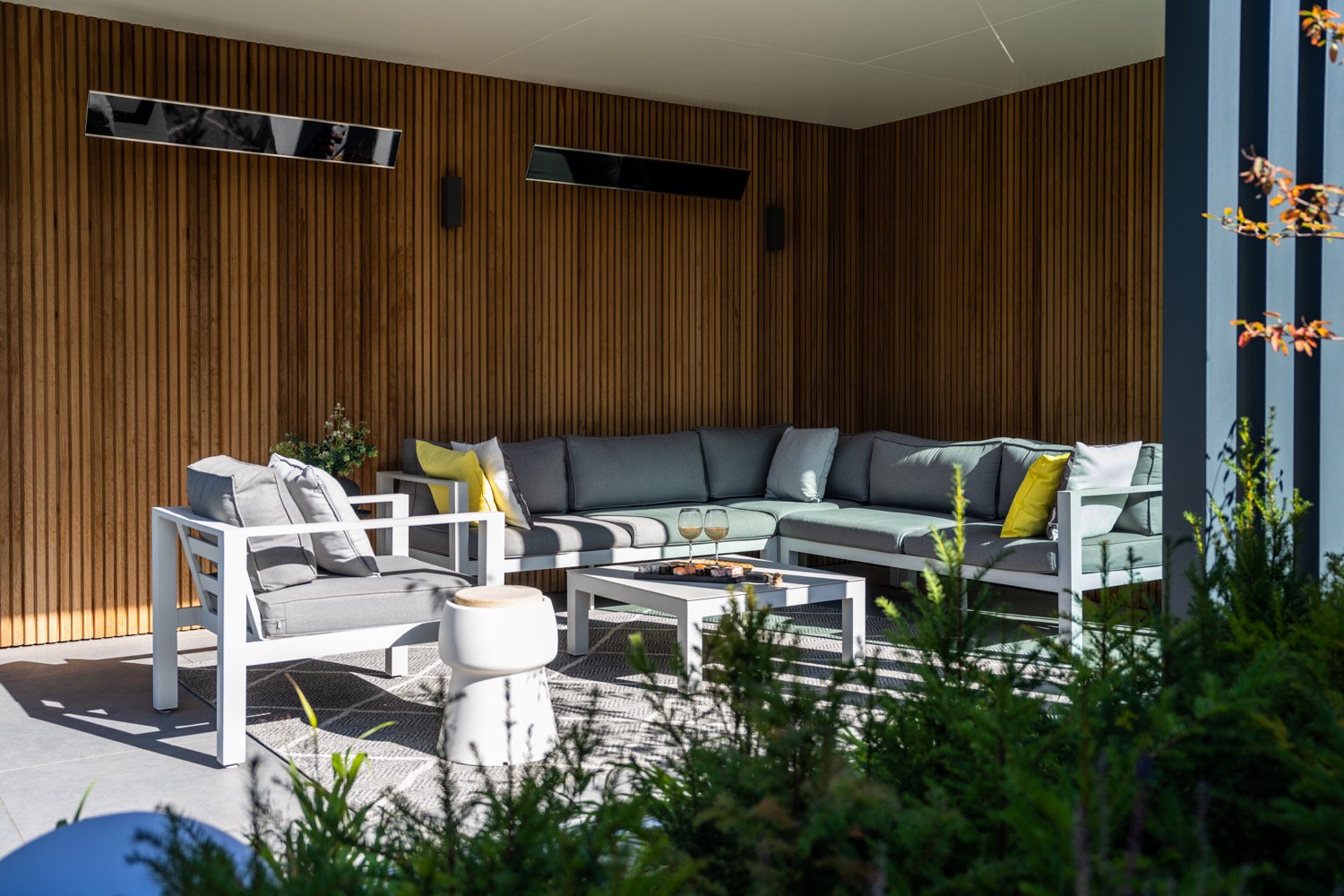 tuinmeubels onder overkapping