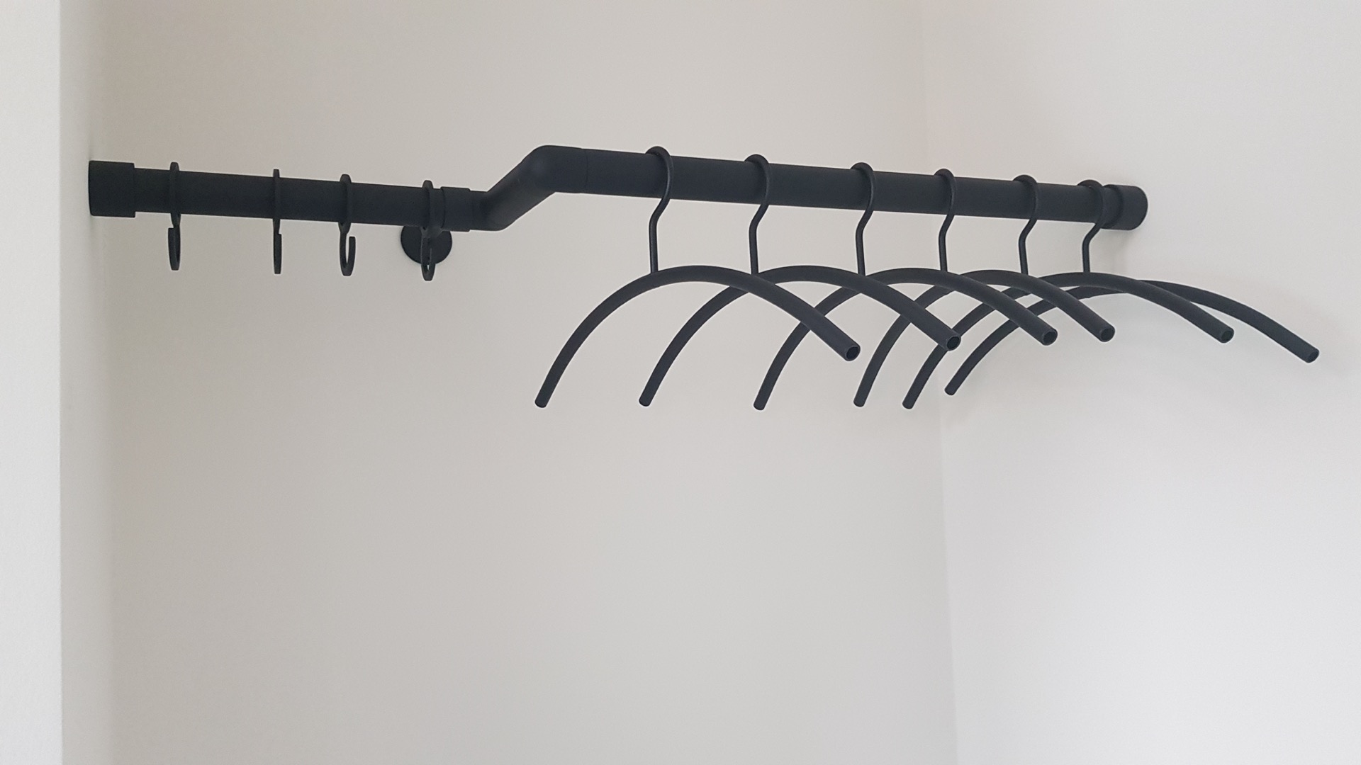 stalen garderobe stang