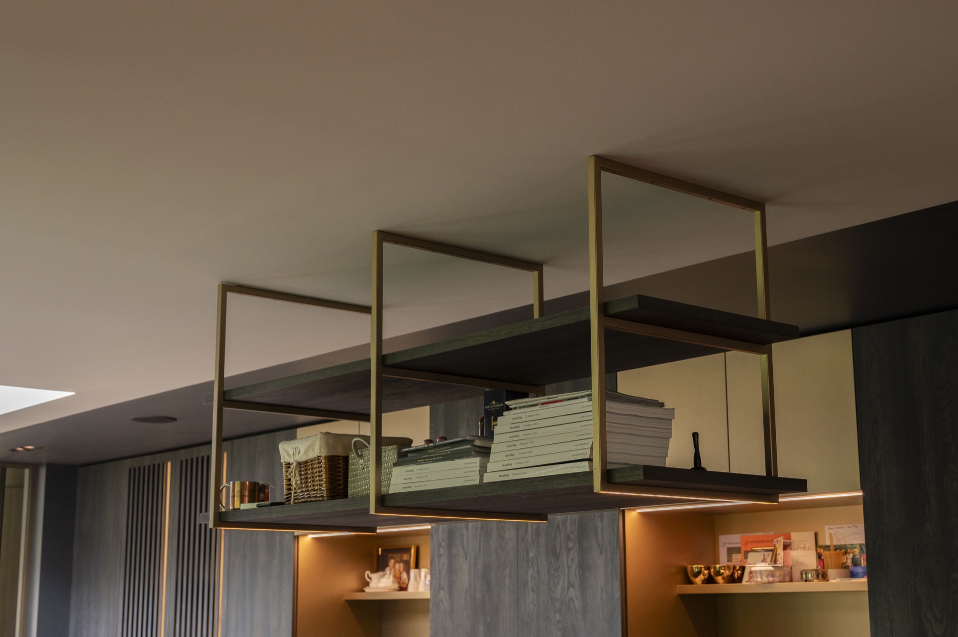 keuken met luxe barhemel