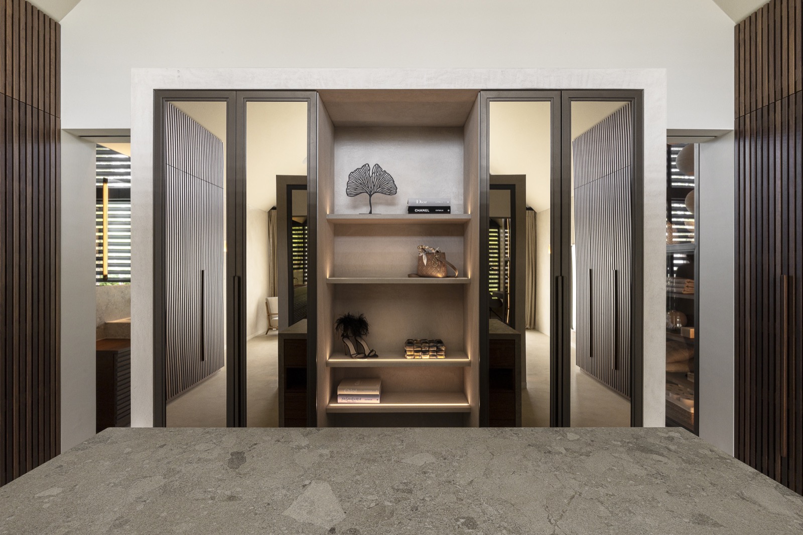 maatwerk interieur met stalen deuren