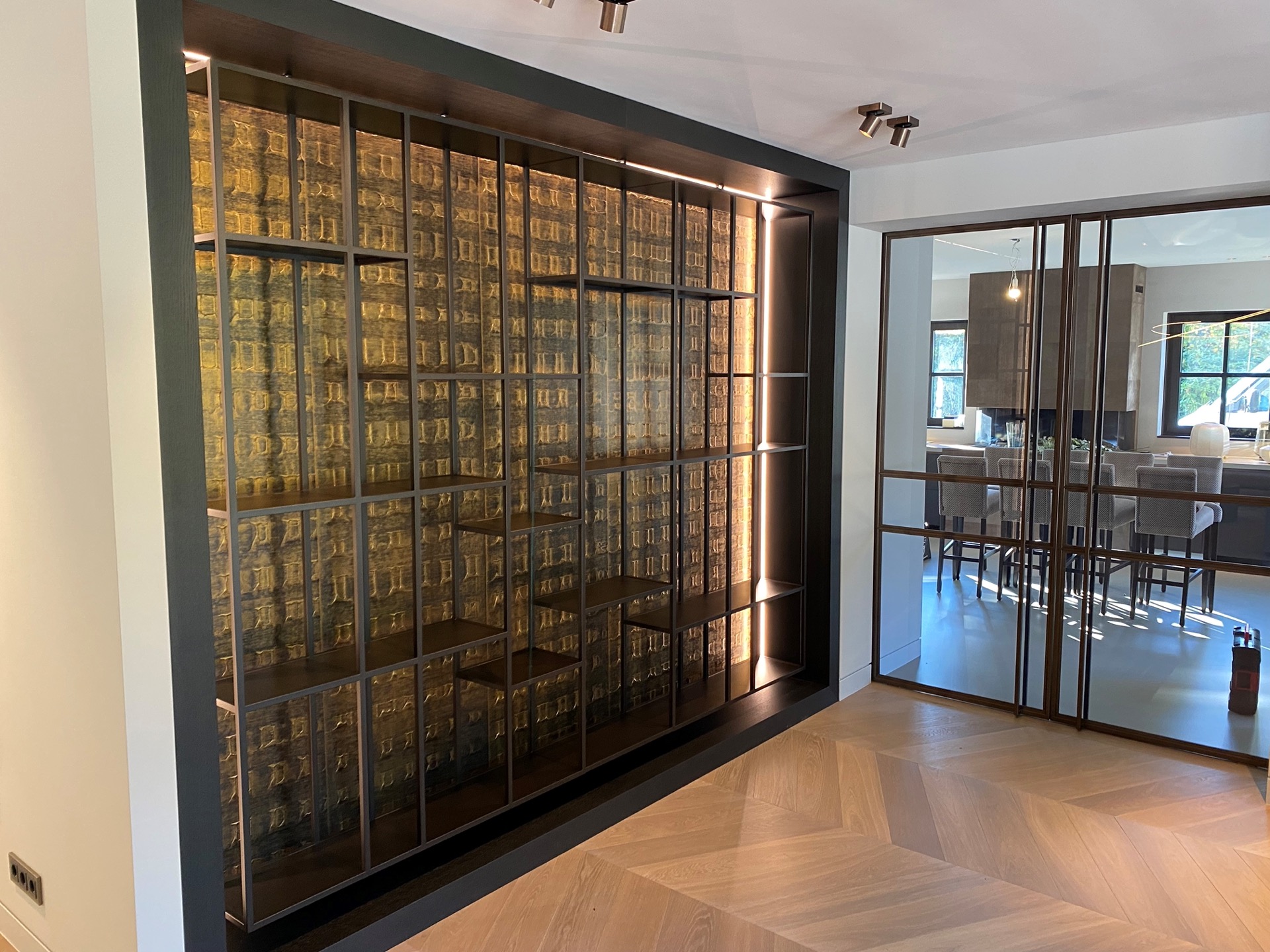 luxe stalen kast