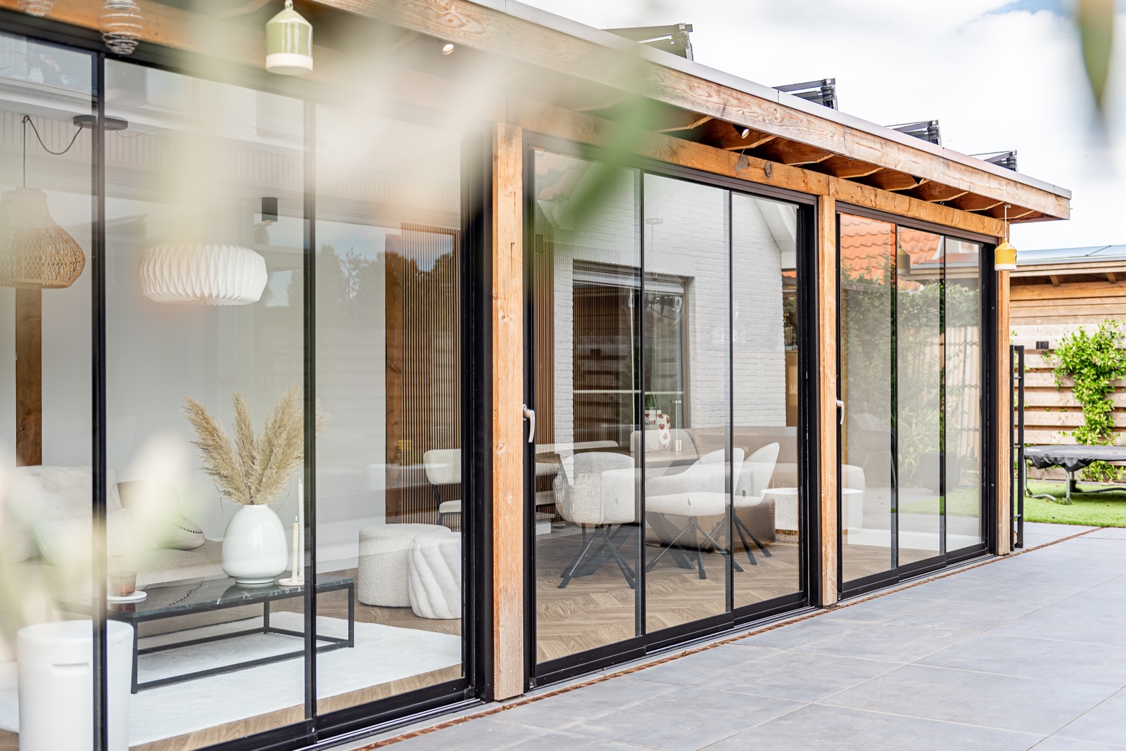 tuinkamer met maatwerk vouwwanden