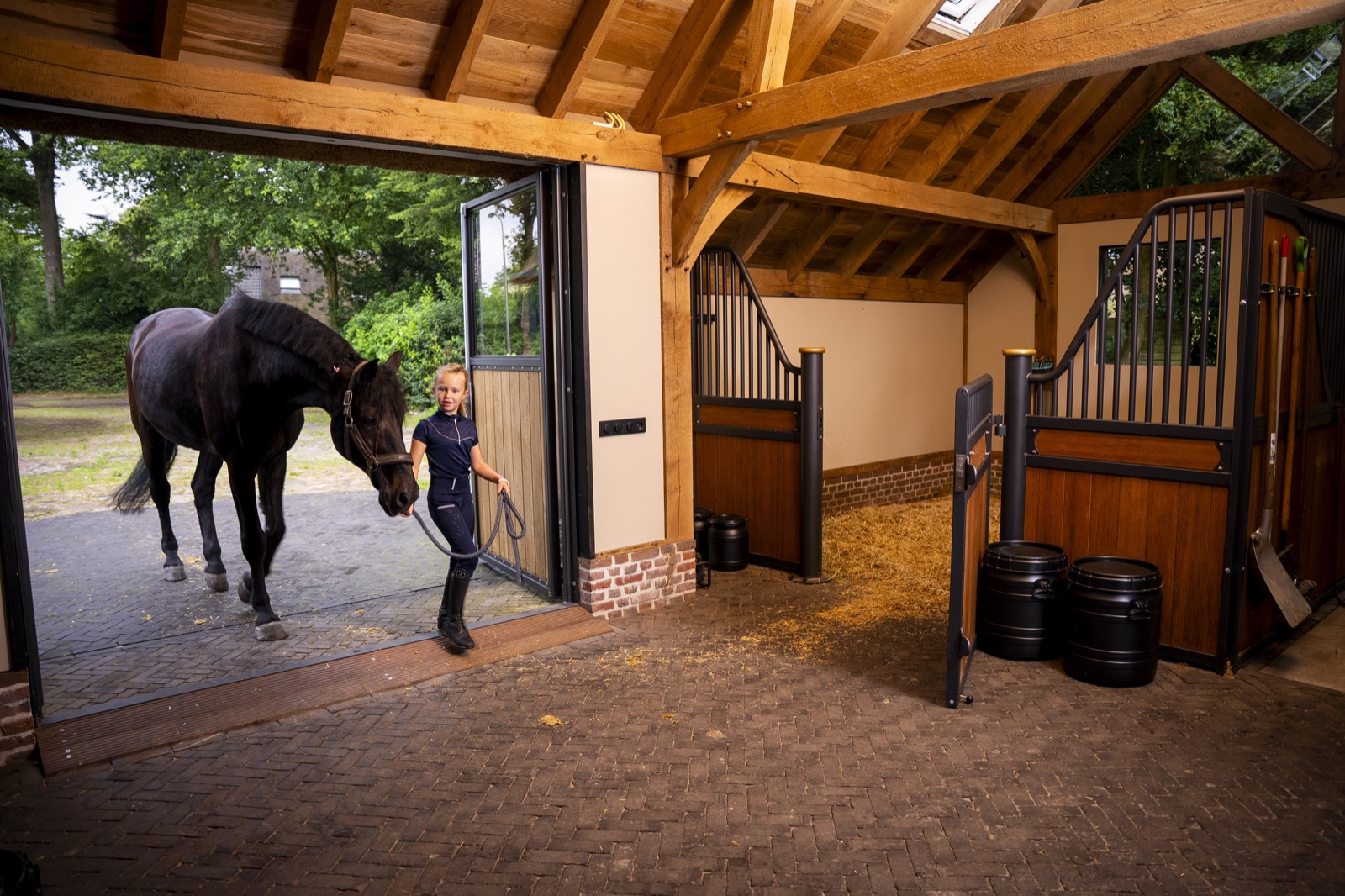 luxe paarden stal