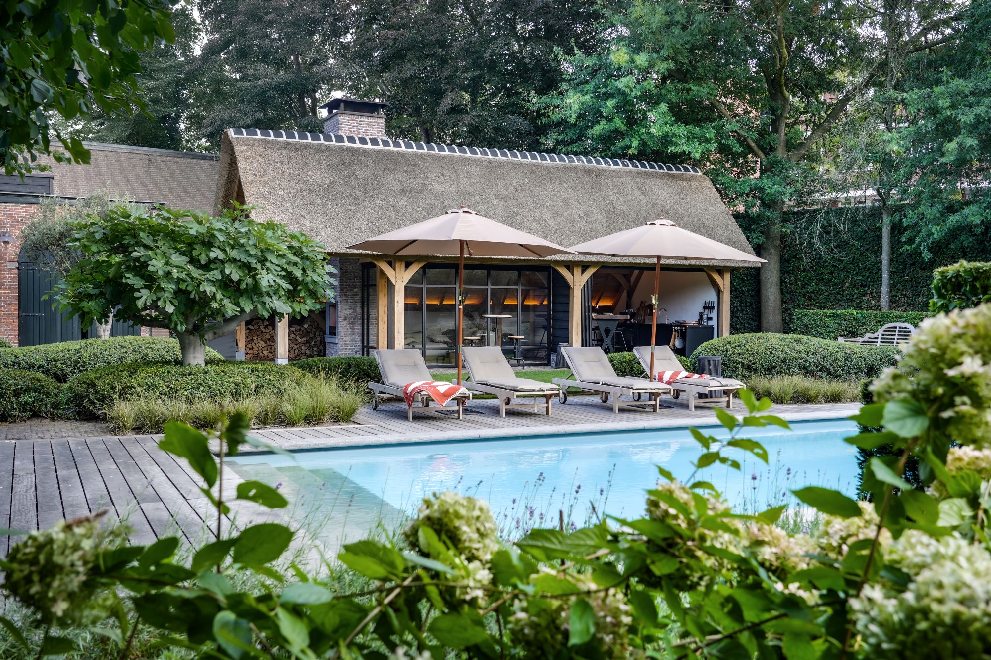 houten poolhouse