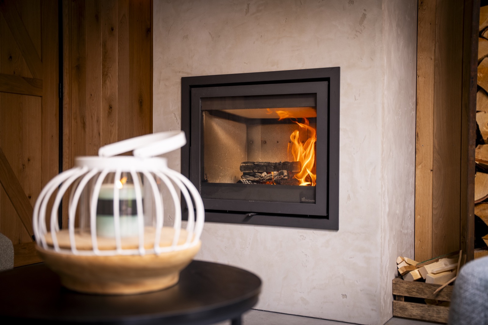 bijgebouw met haard