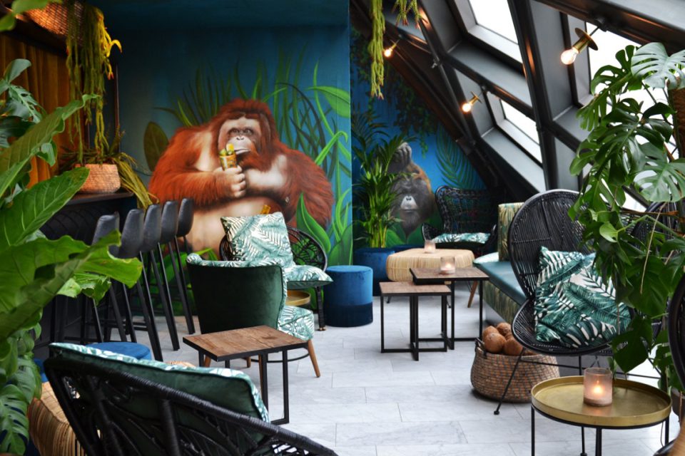 luxe meubels restaurant