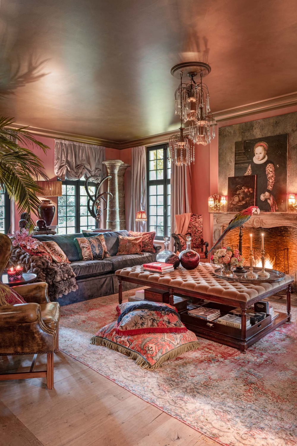 luxe woonkamer met haard