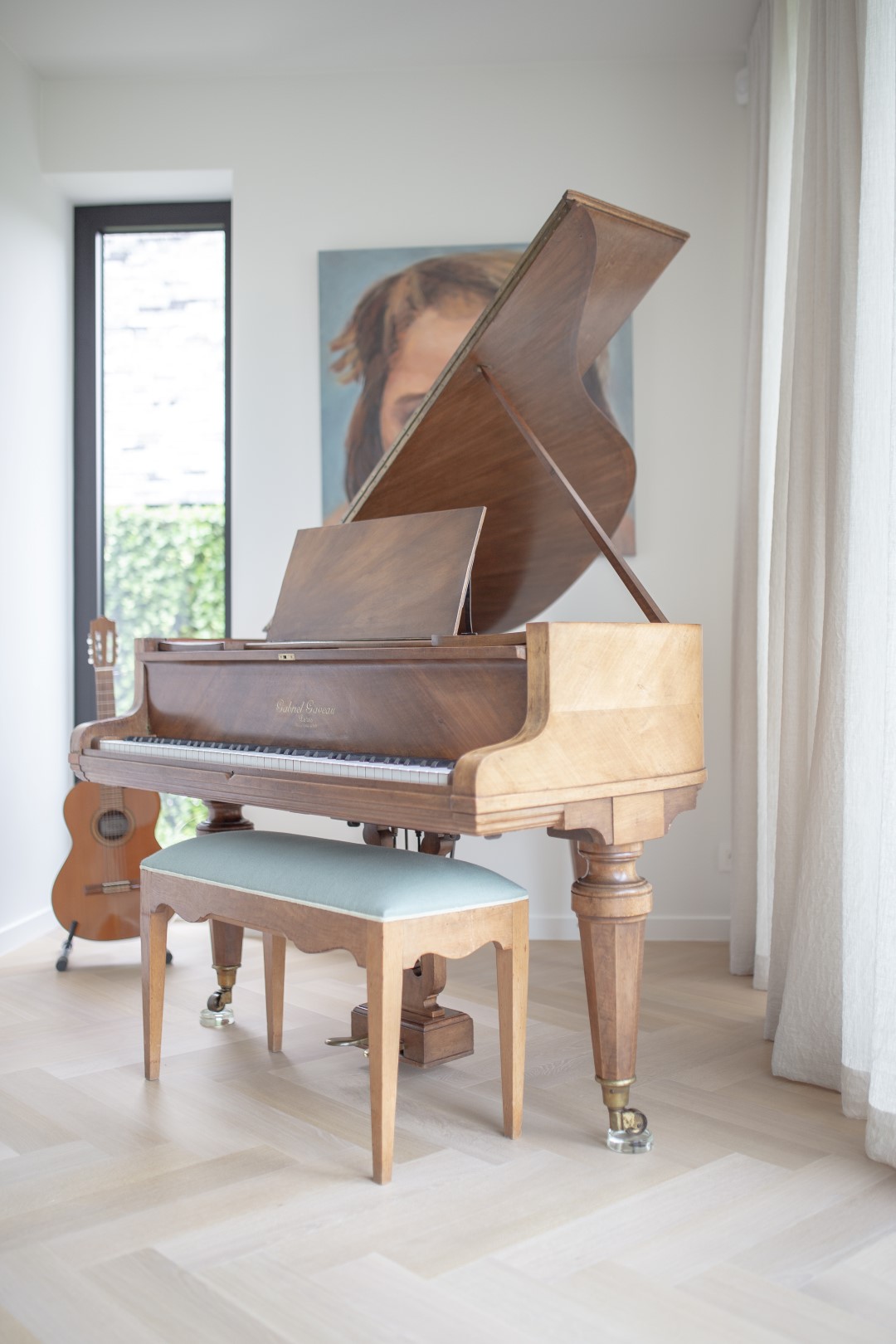 interieur met piano