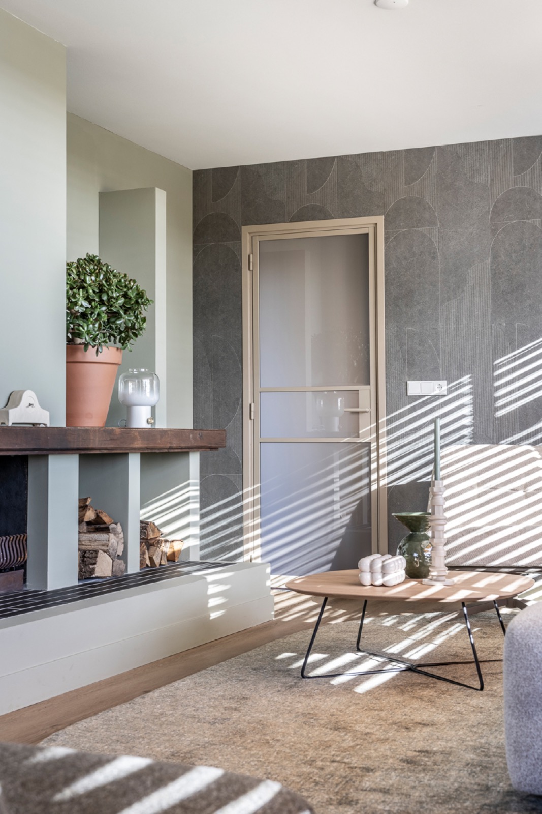 woonkamer met luxe raamdecoratie