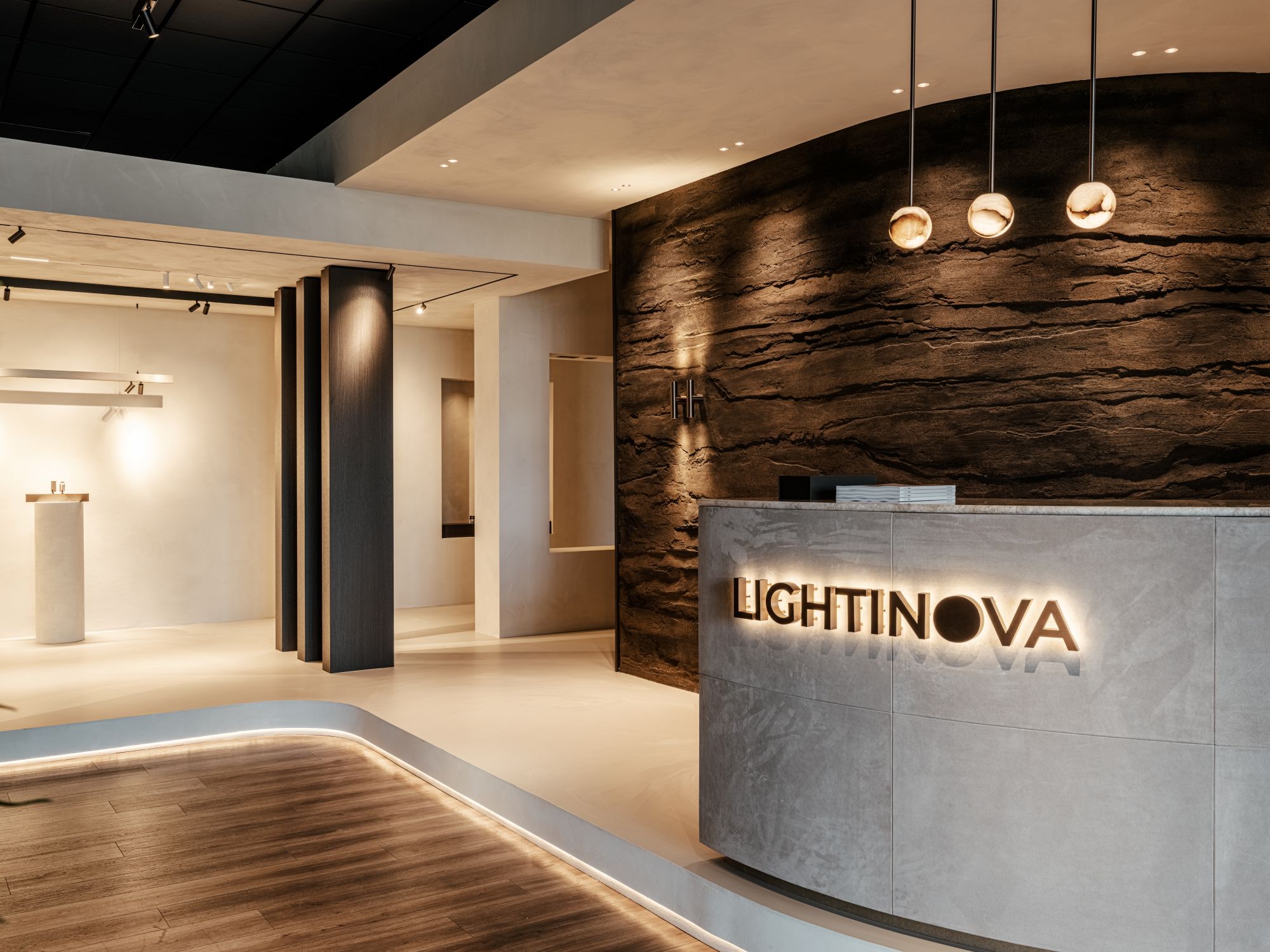 wandafwerking showroom