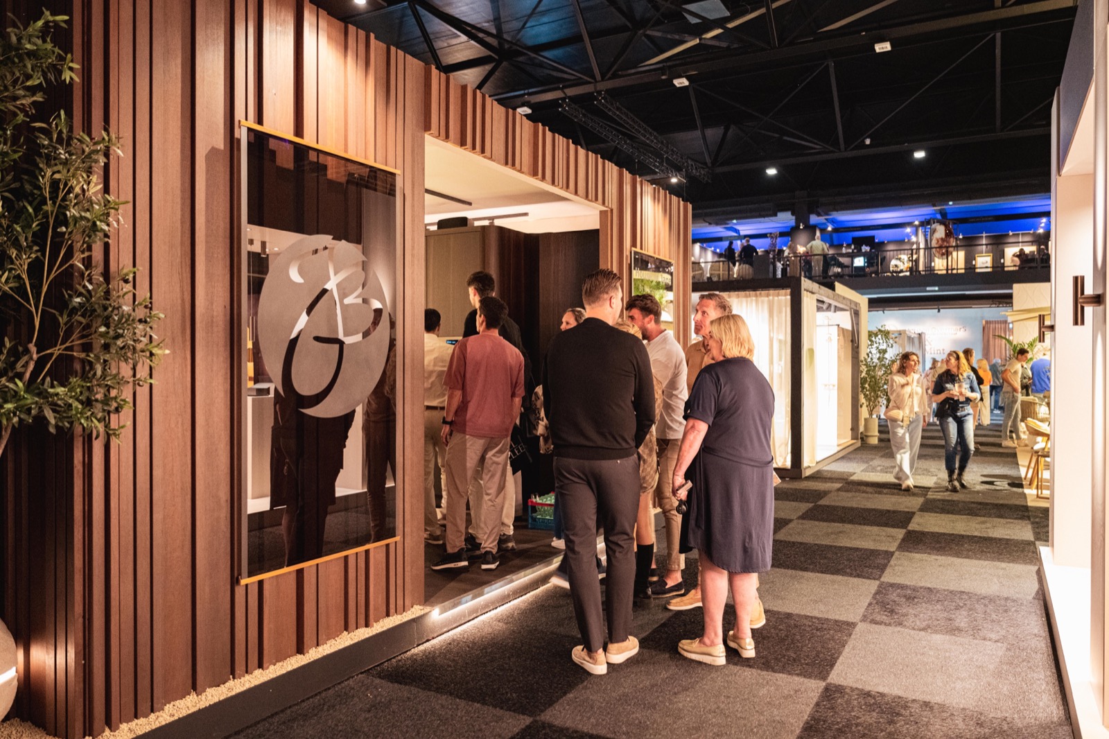 beursstand met exclusieve wandafwerking