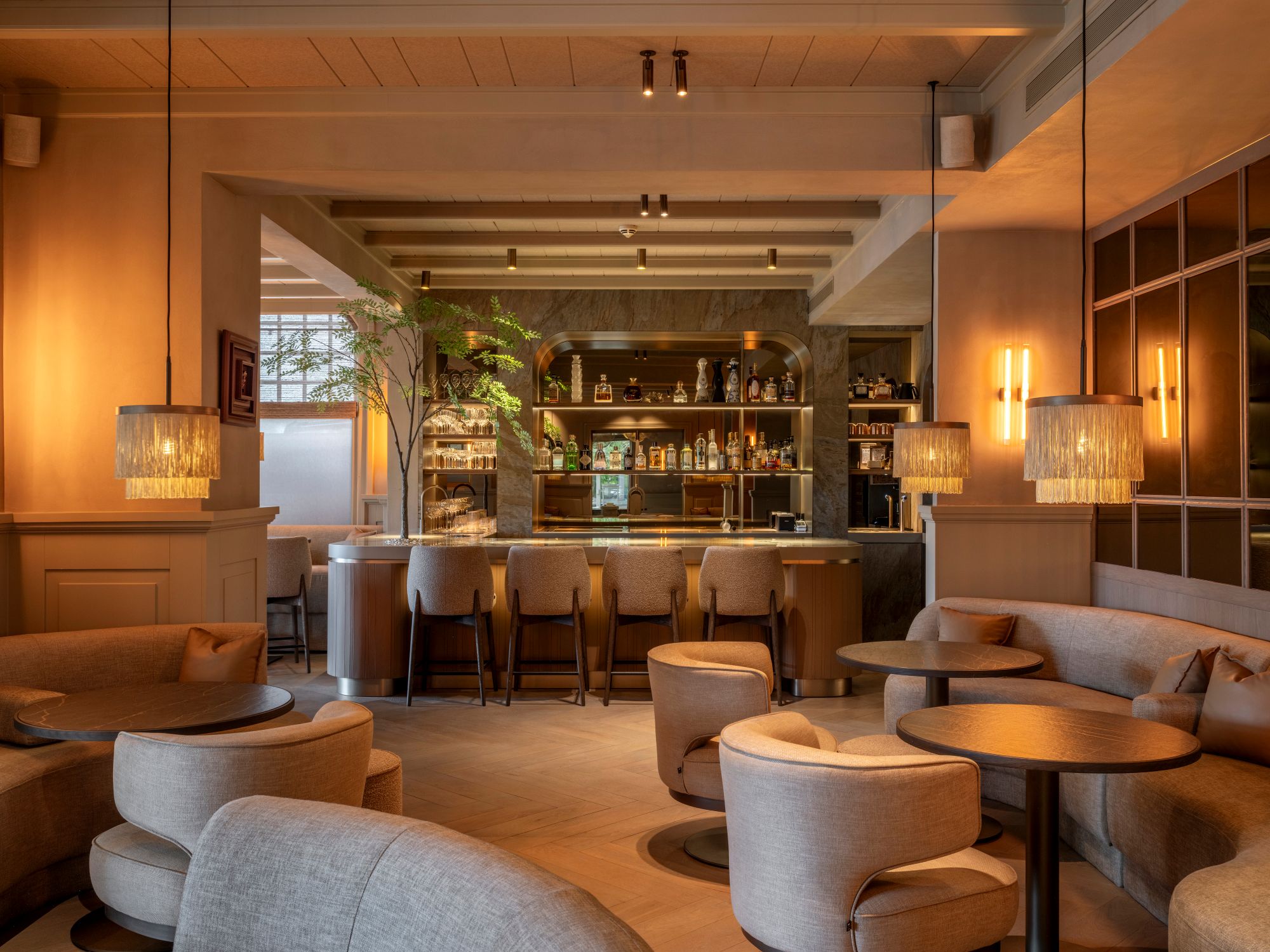 luxe bar