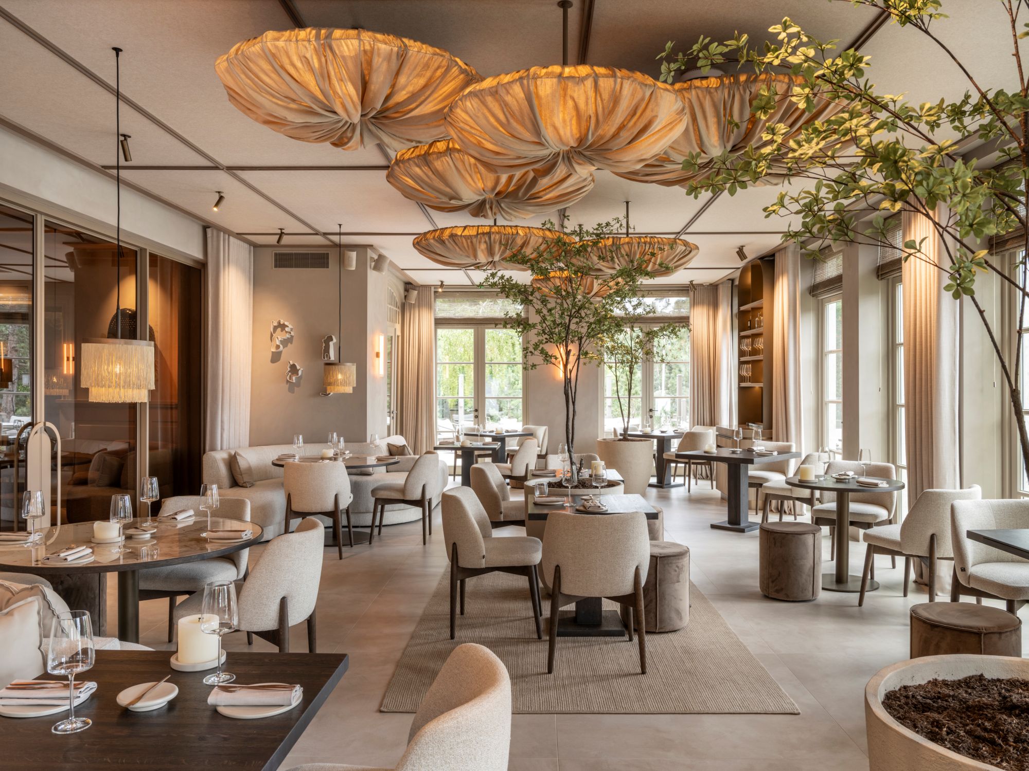 luxe restaurant