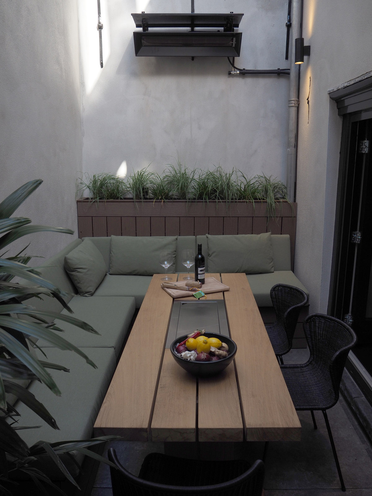 terras grachtenpand