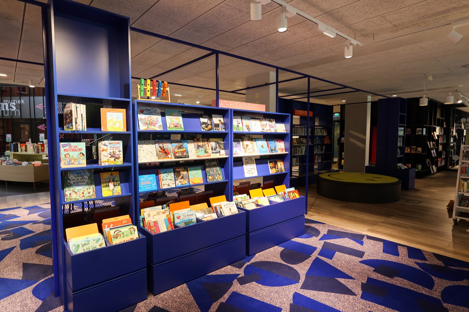 luxe interieur bibliotheek