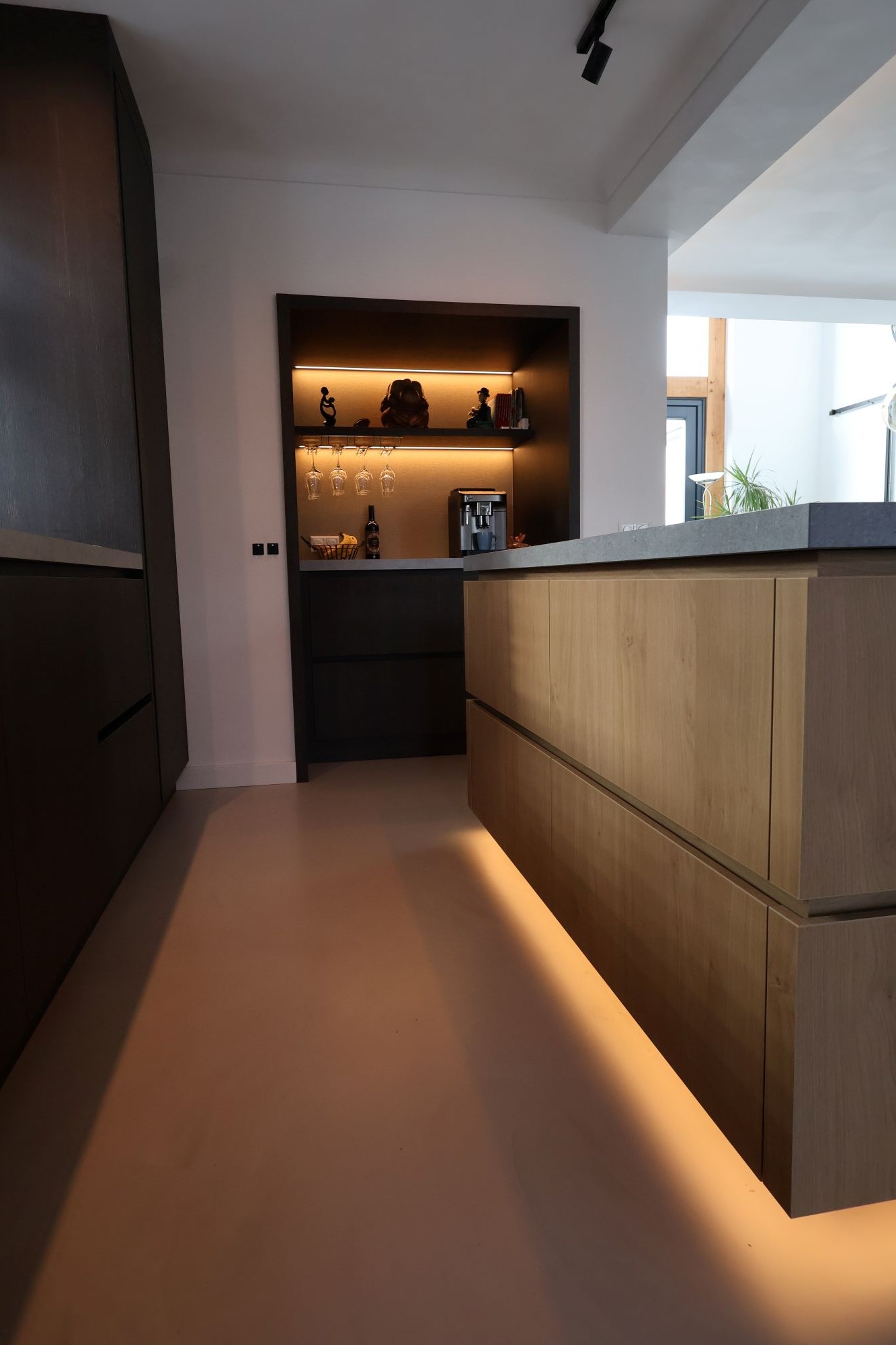 keuken met verlichting