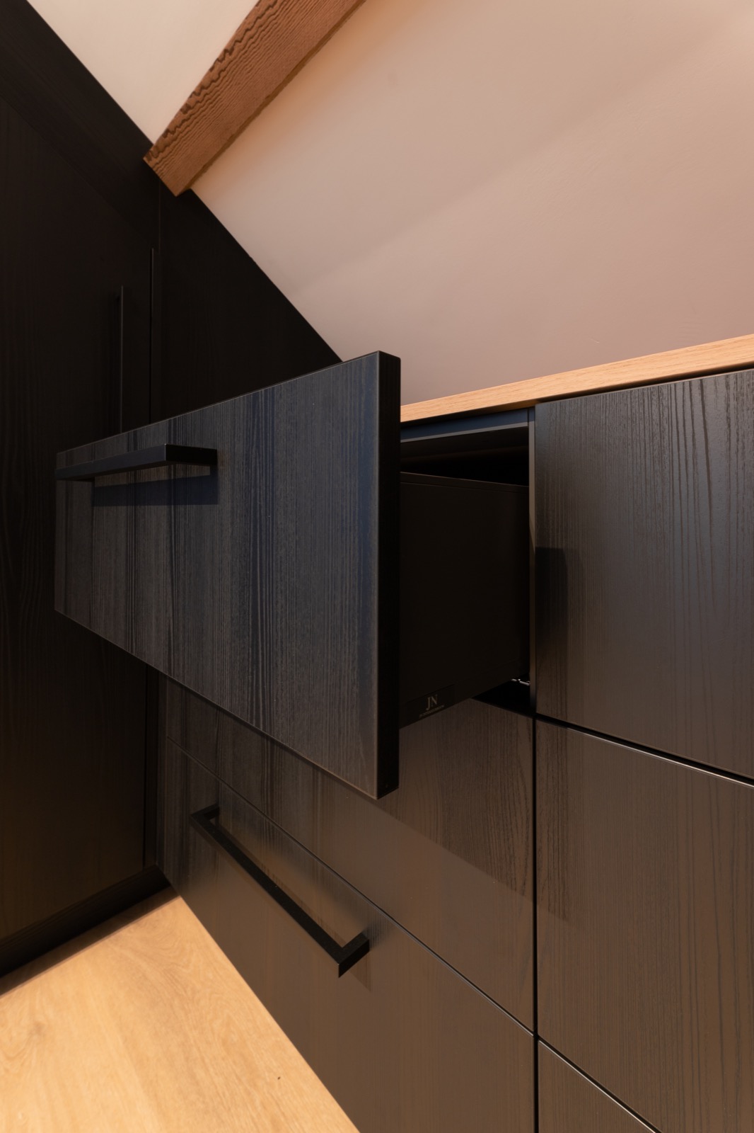 details lade in kast