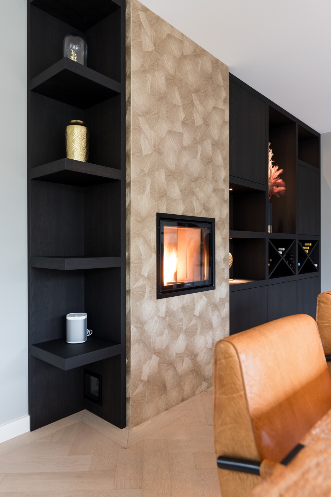 luxe vakkenkast met haard