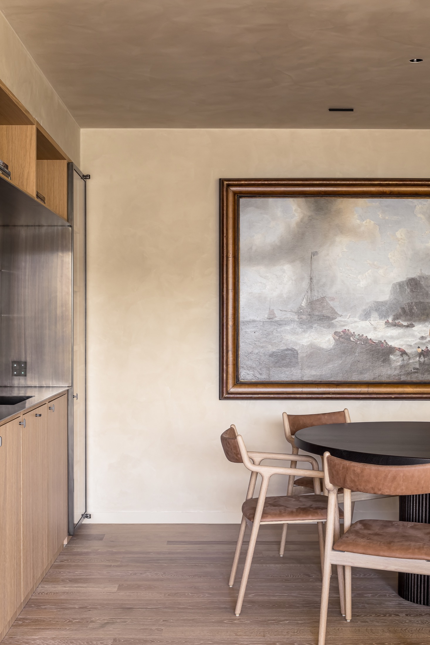 moderne eettafel met stoelen