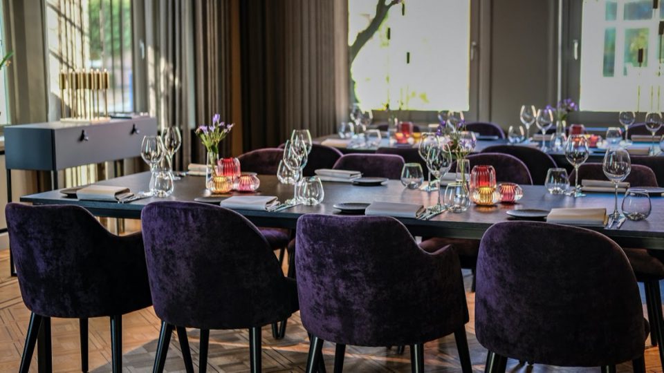 meubels restaurant