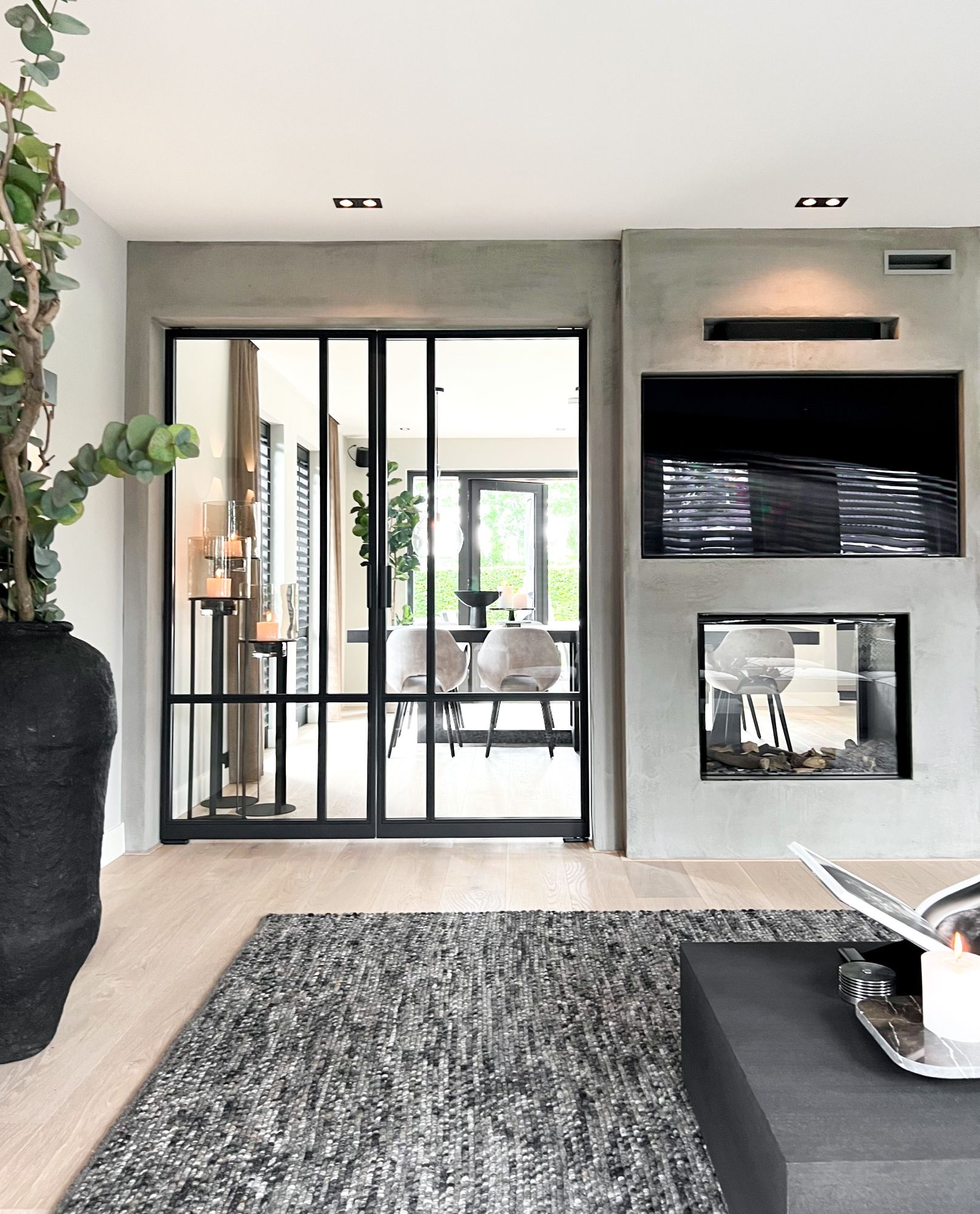doorkijk eetkamer