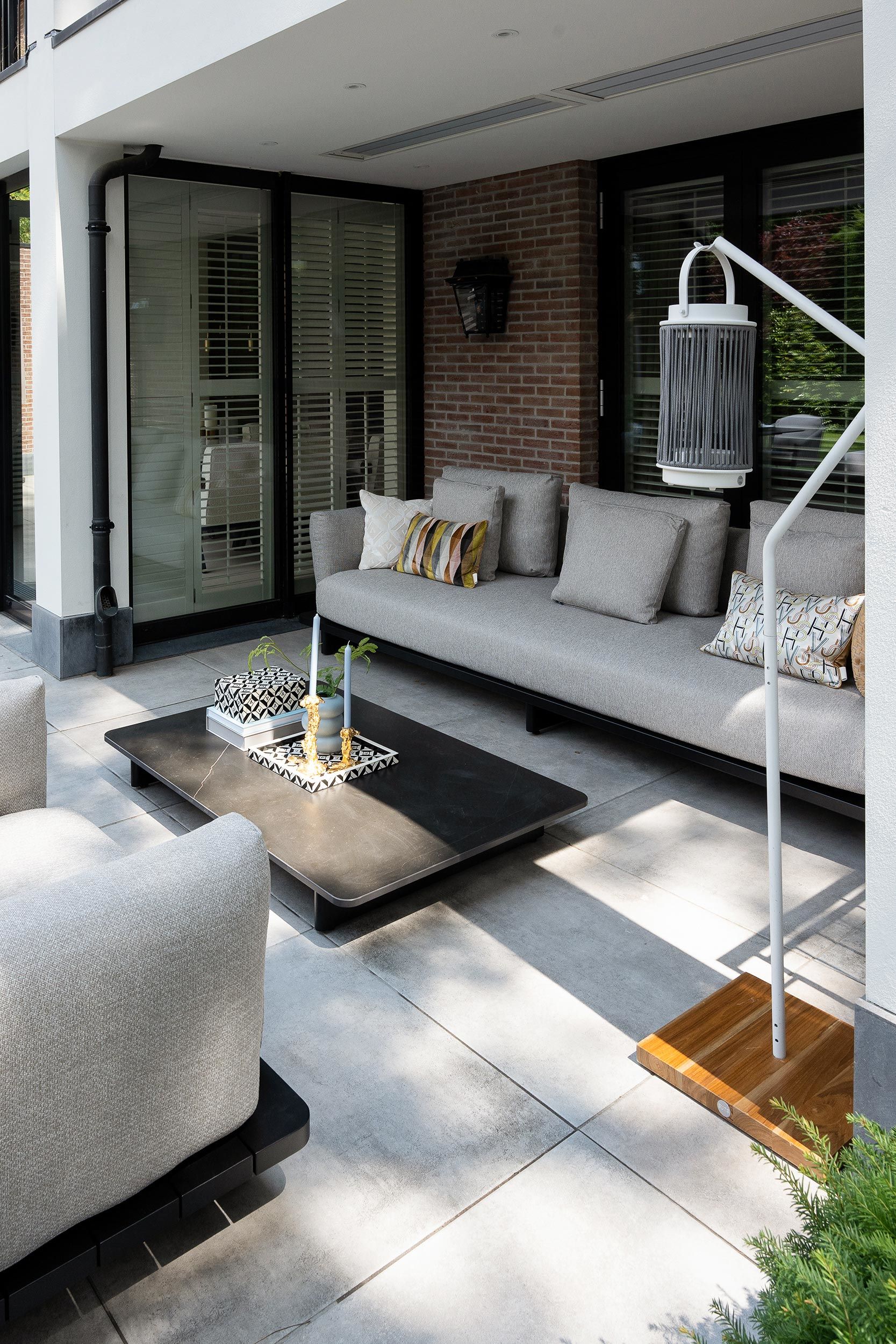 meubels onder overkapping