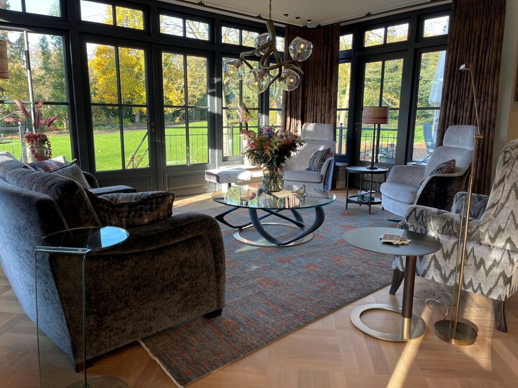 woonkamer met tapijt