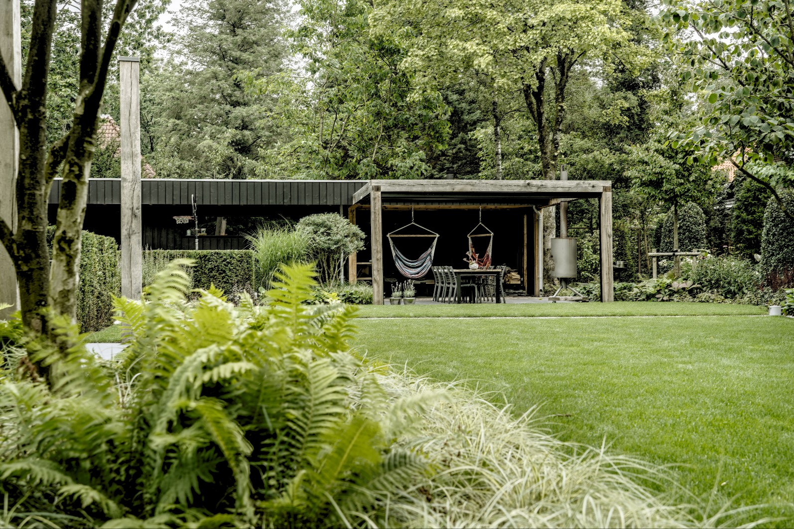 tuin met overdekt terras