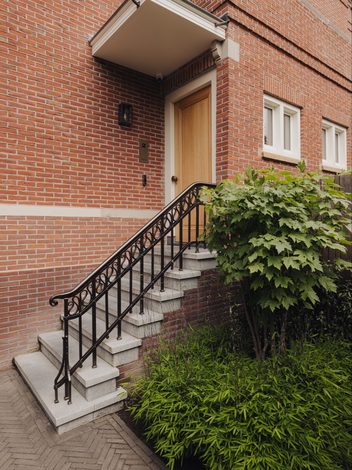 trap bij villa