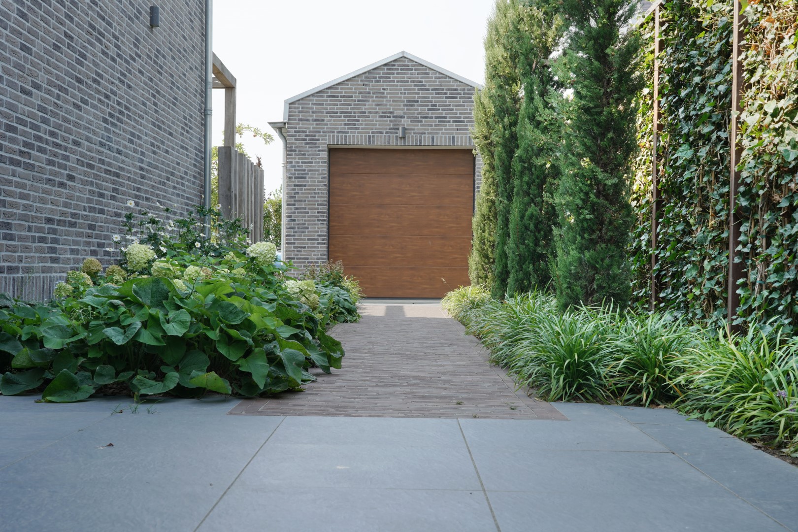 oprit bij villa