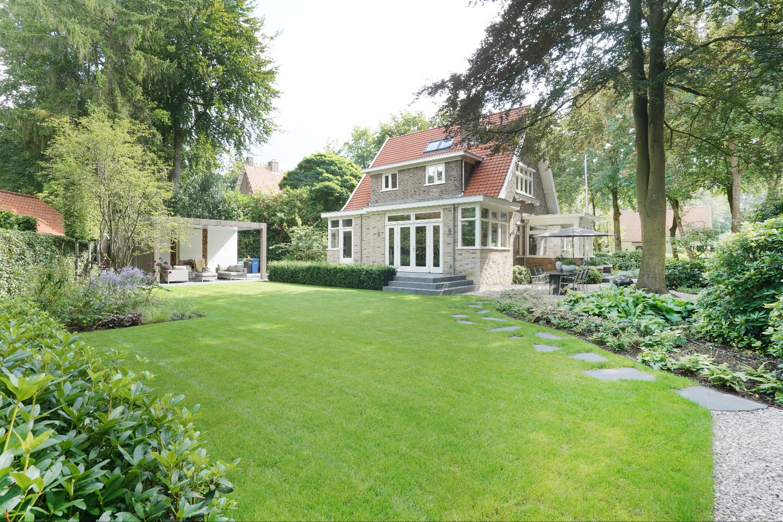 tuin bij villa